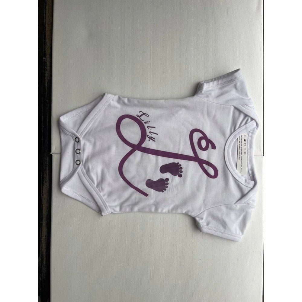 0-3 m baby onesie Lily